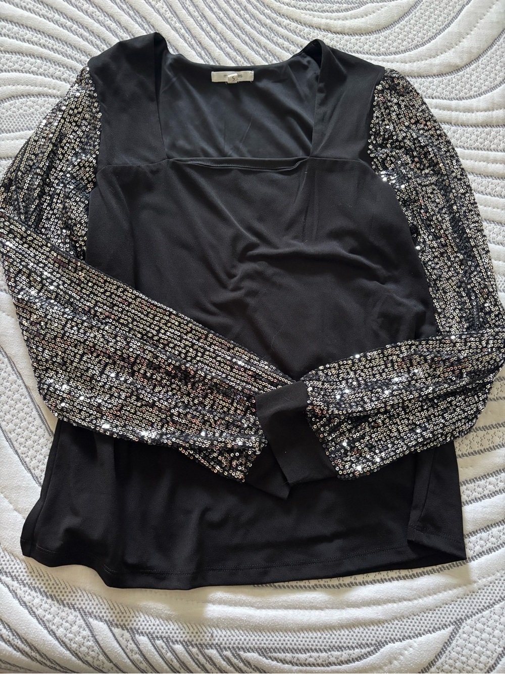 Maurices Black Sequin Sleeve Women's Top